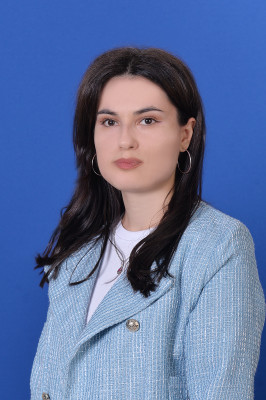 Воспитатель Астежева Эмма Шамильевна Воспитатель Астежева Эмма Шамильевна